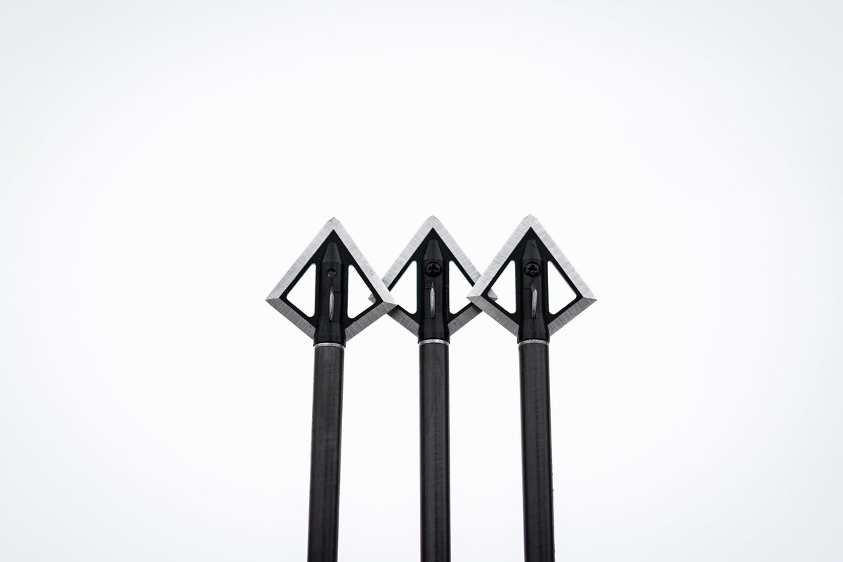 Black Hornet 4-Blade Broadhead 3-Pack