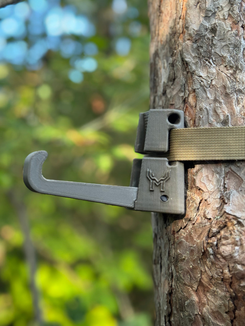 Folding Bow Hook